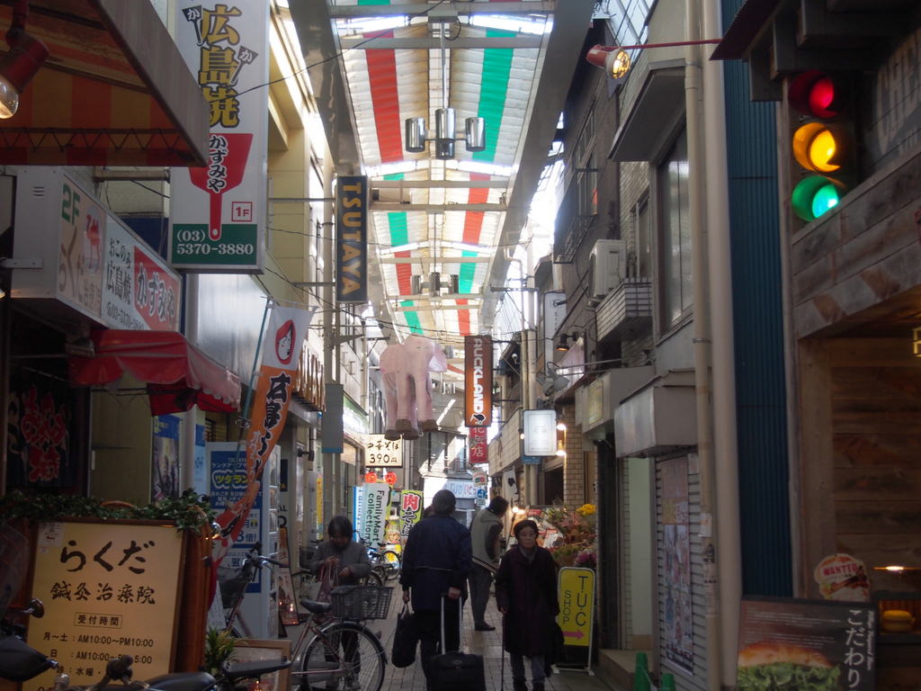 仲道街