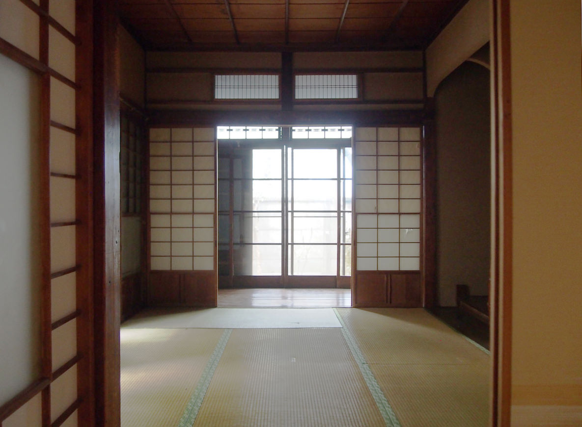 4,5畳の居間と6畳の部屋