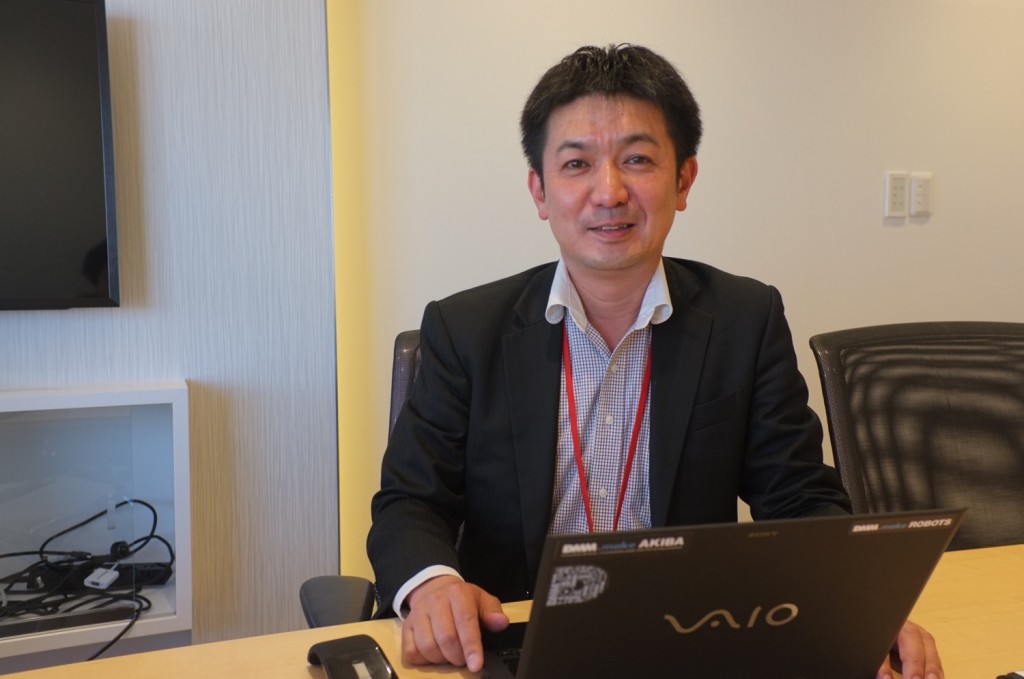 岡本康広さん