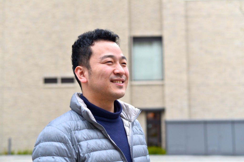 信岡良亮さん