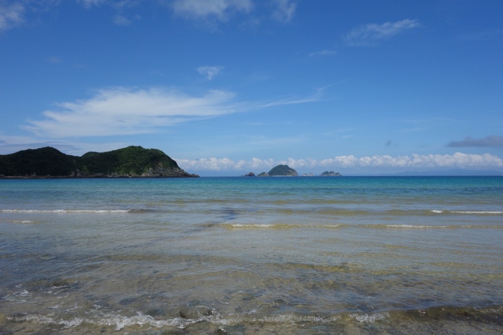 下甑島から見える海