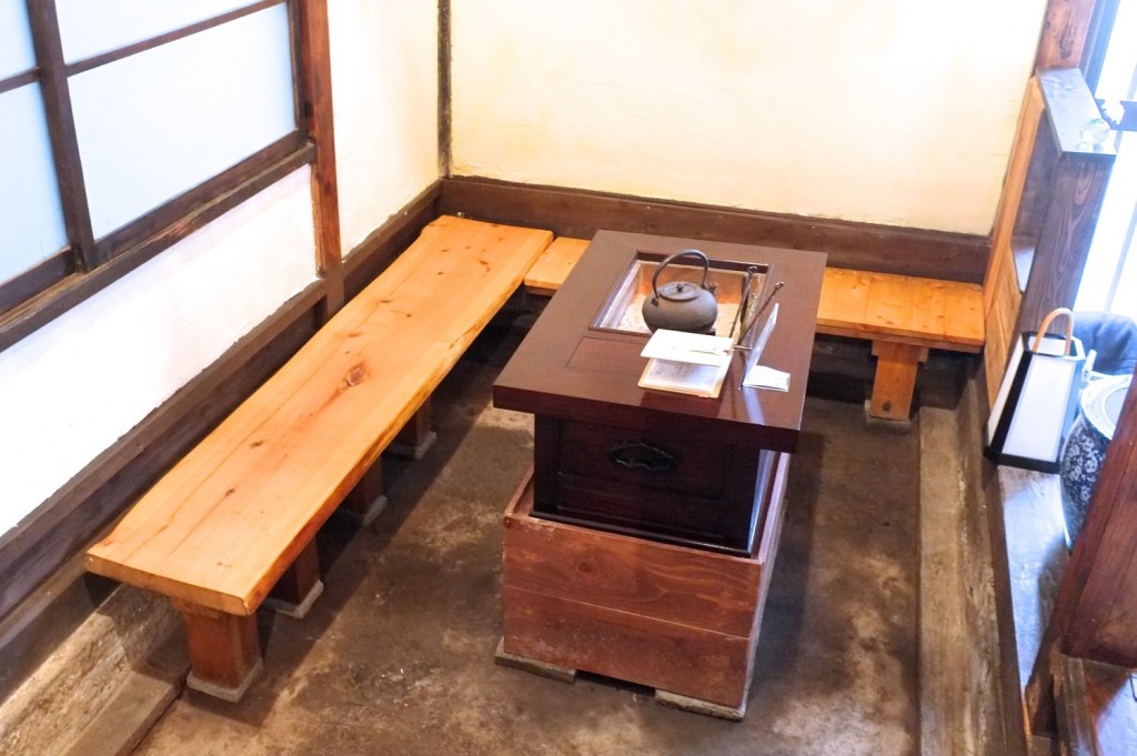 三和土（たたき）