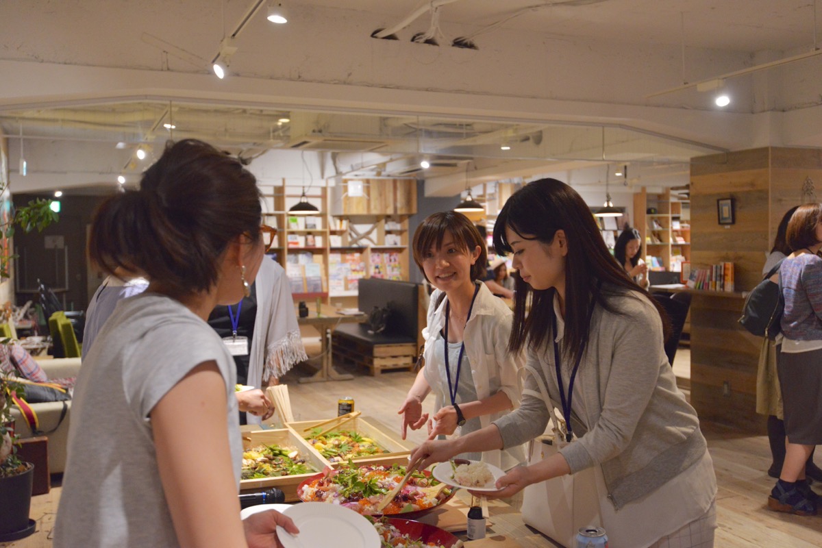 編集女子が“私らしく生きるため”の食コンテンツ会議のケータリング