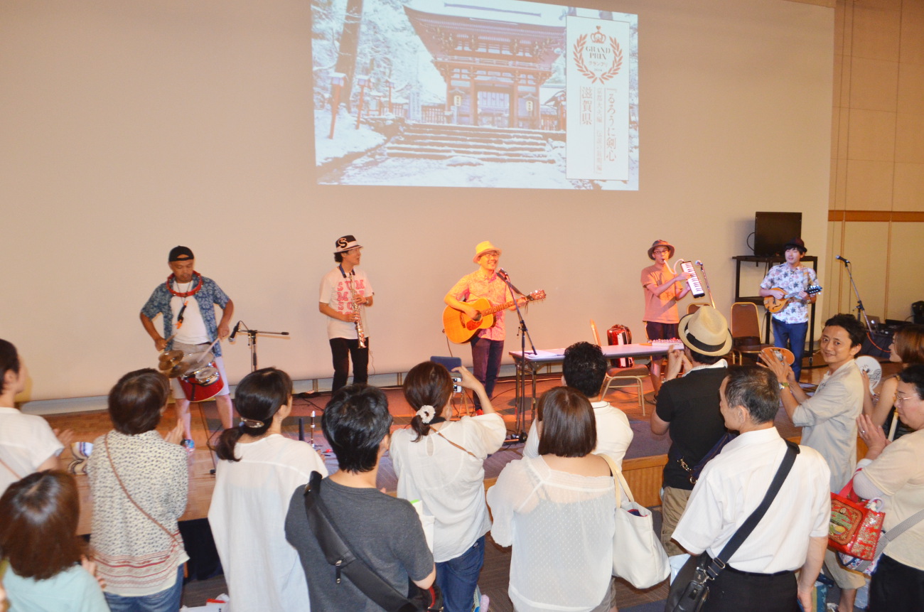 イベント中はライブも！