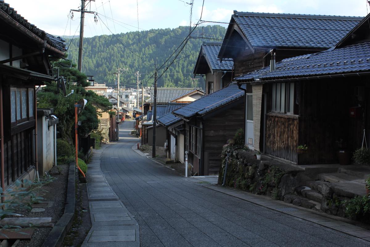 河和田の町並み