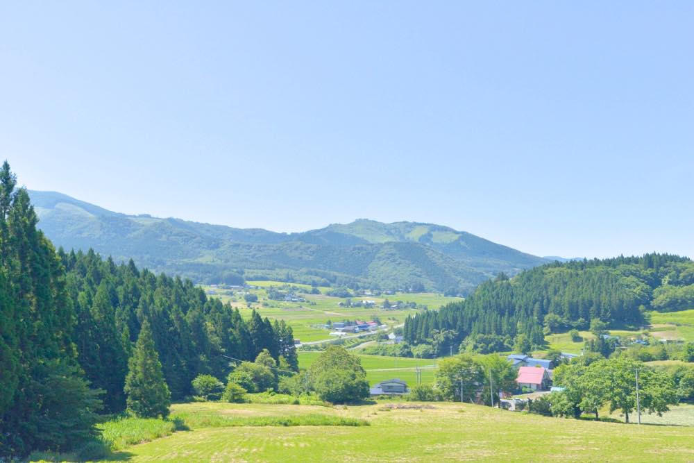 岩手県遠野市の丘の上から見た風景