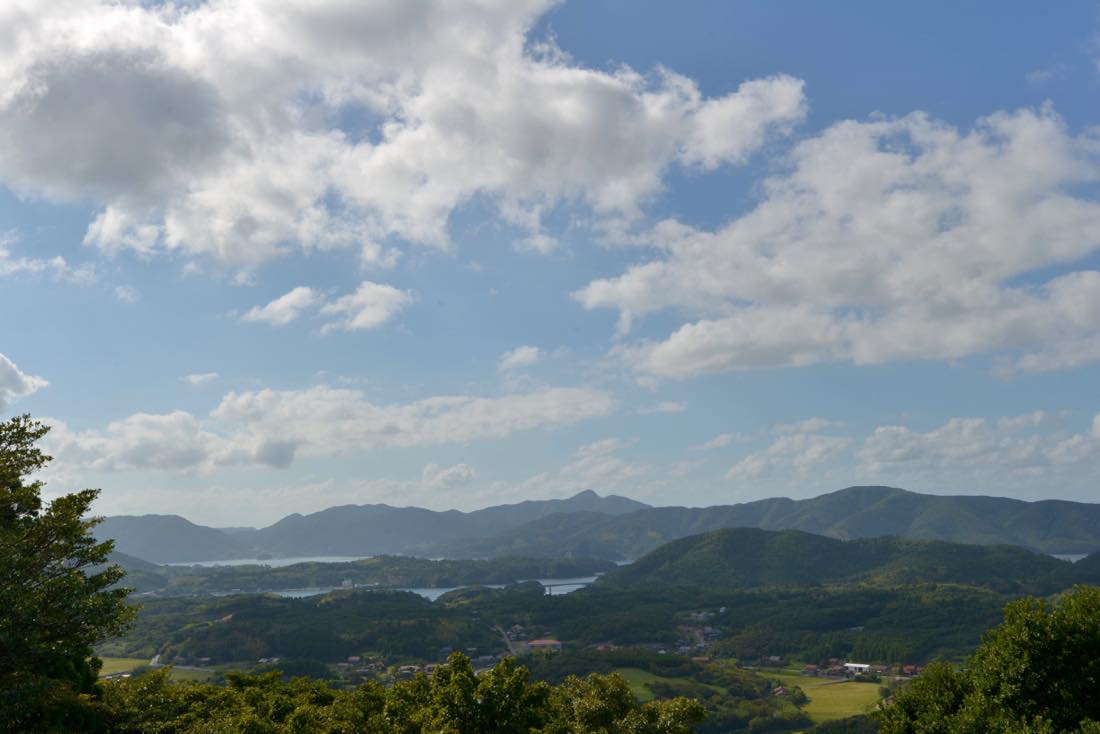 隠岐の島を眺める風景