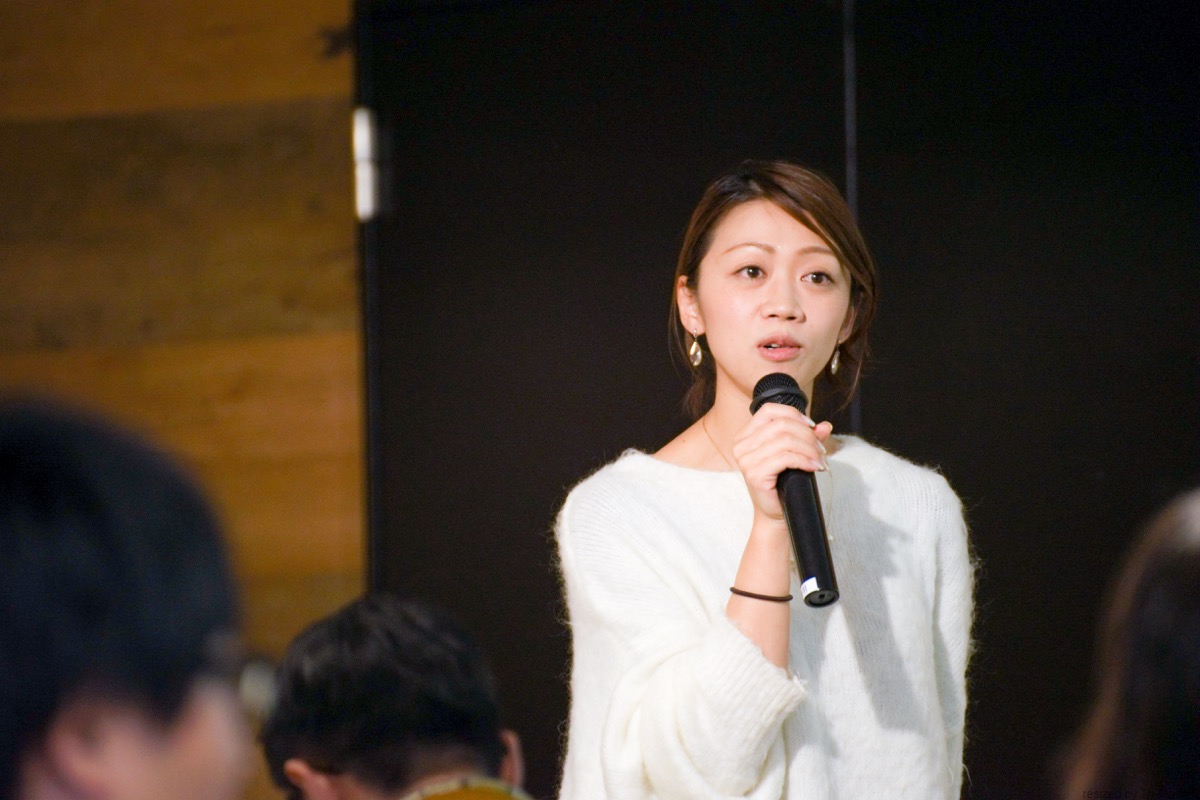 灯台もと倶楽部、佐野