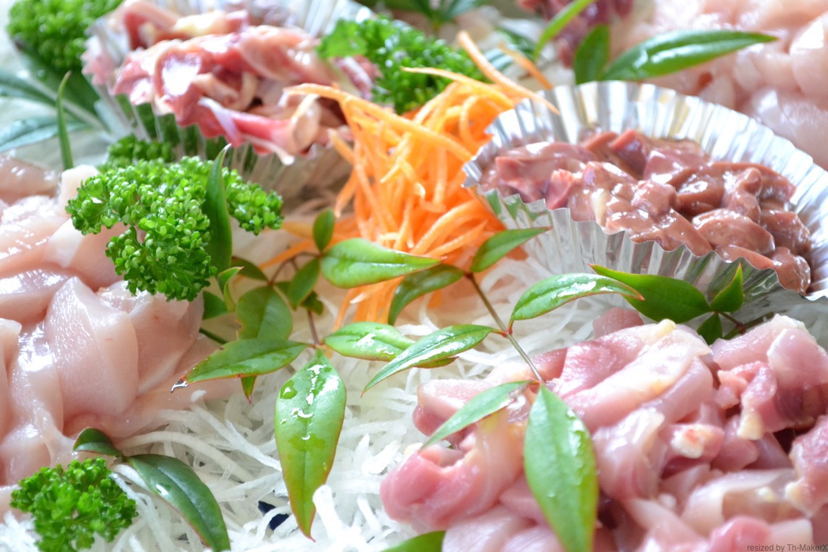 鶏刺し