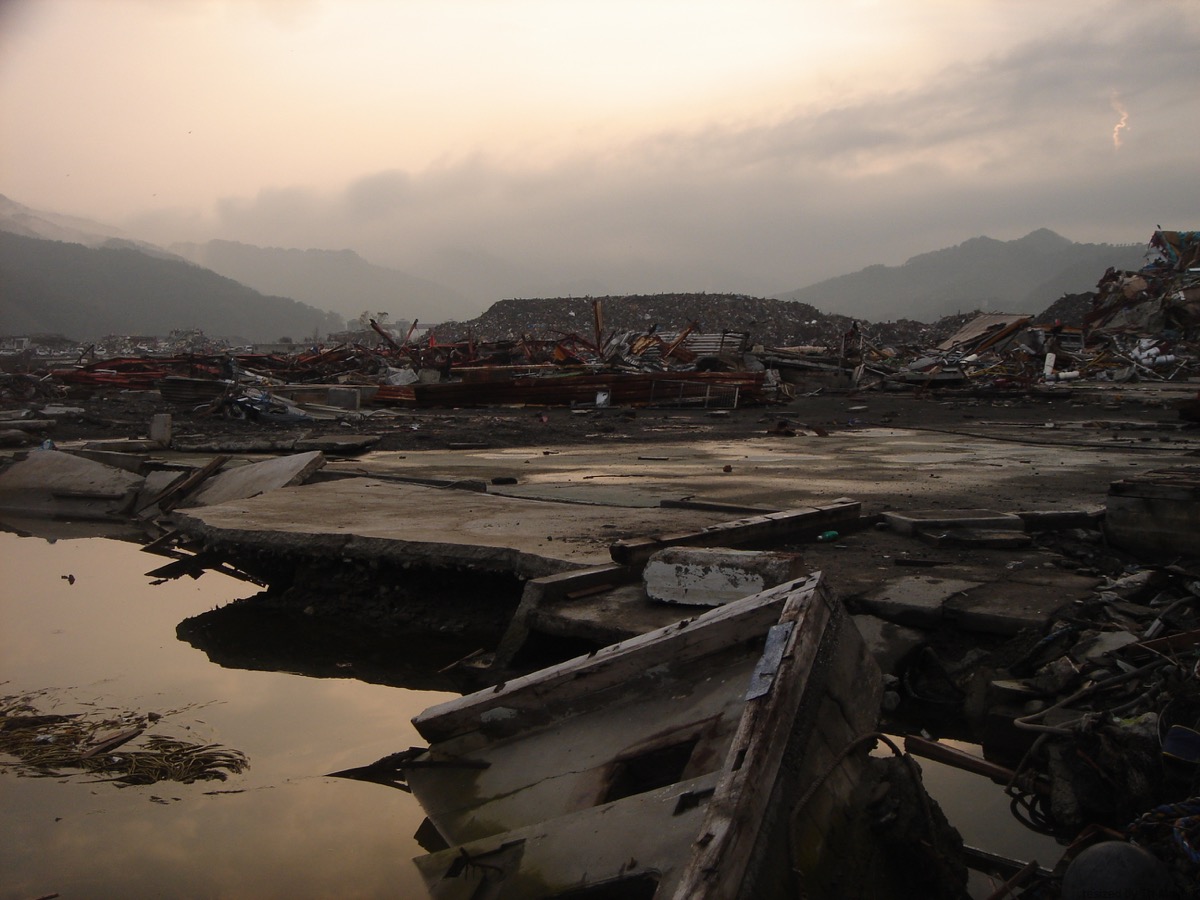 写真：3.11後、岩手・大槌町にて。画像提供：鞍田崇